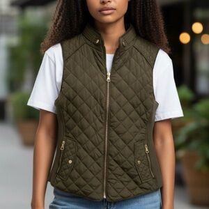 Love Tree Quilted Vest in Olive Green